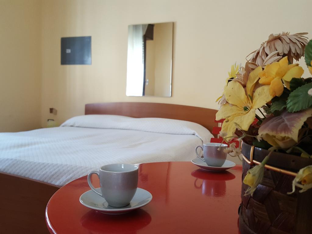Dante Apartment Mazara del Vallo Buitenkant foto
